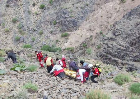 کشف پیکر مرد ۴۰ ساله کاشمری پس از سه روز عملیات جستجو در کوهستان